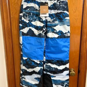 NWT Kids The North Face Optic Blue Mountain waterproof insulated pants